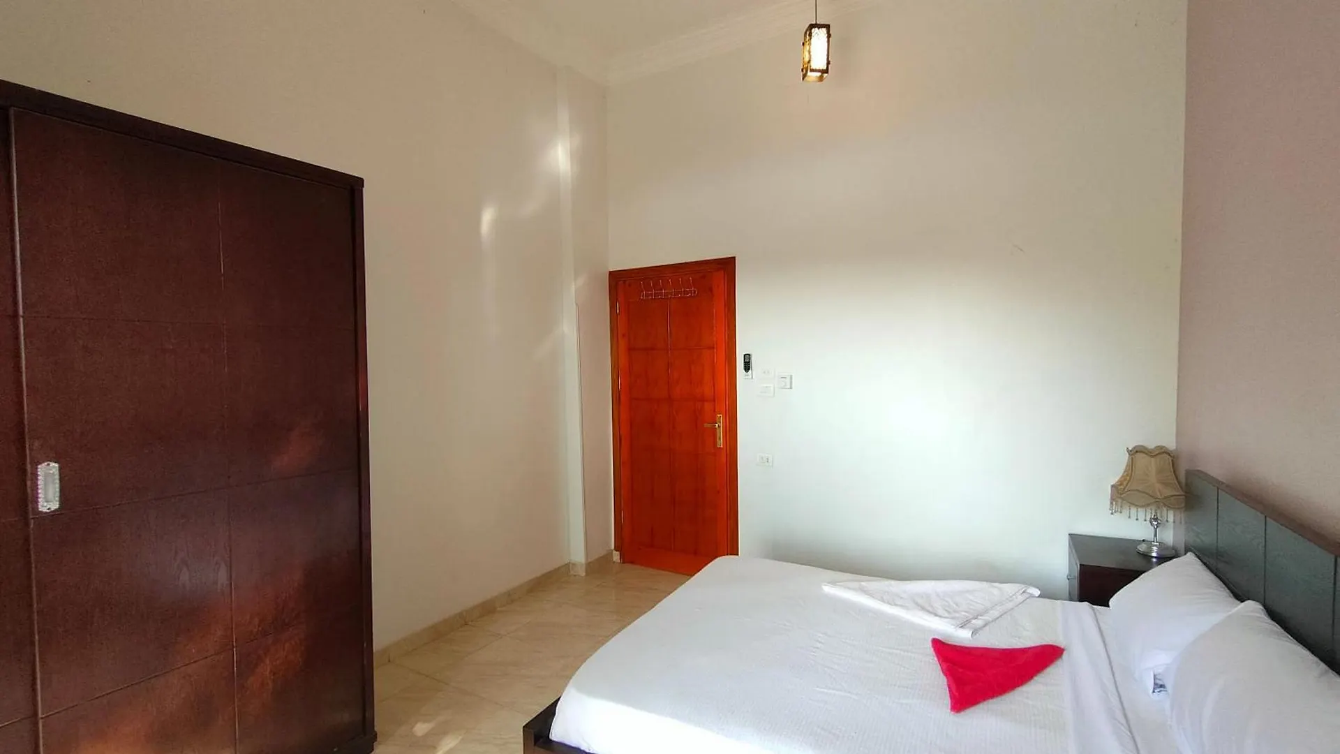Tekne Cleopatra House Otel Luksor